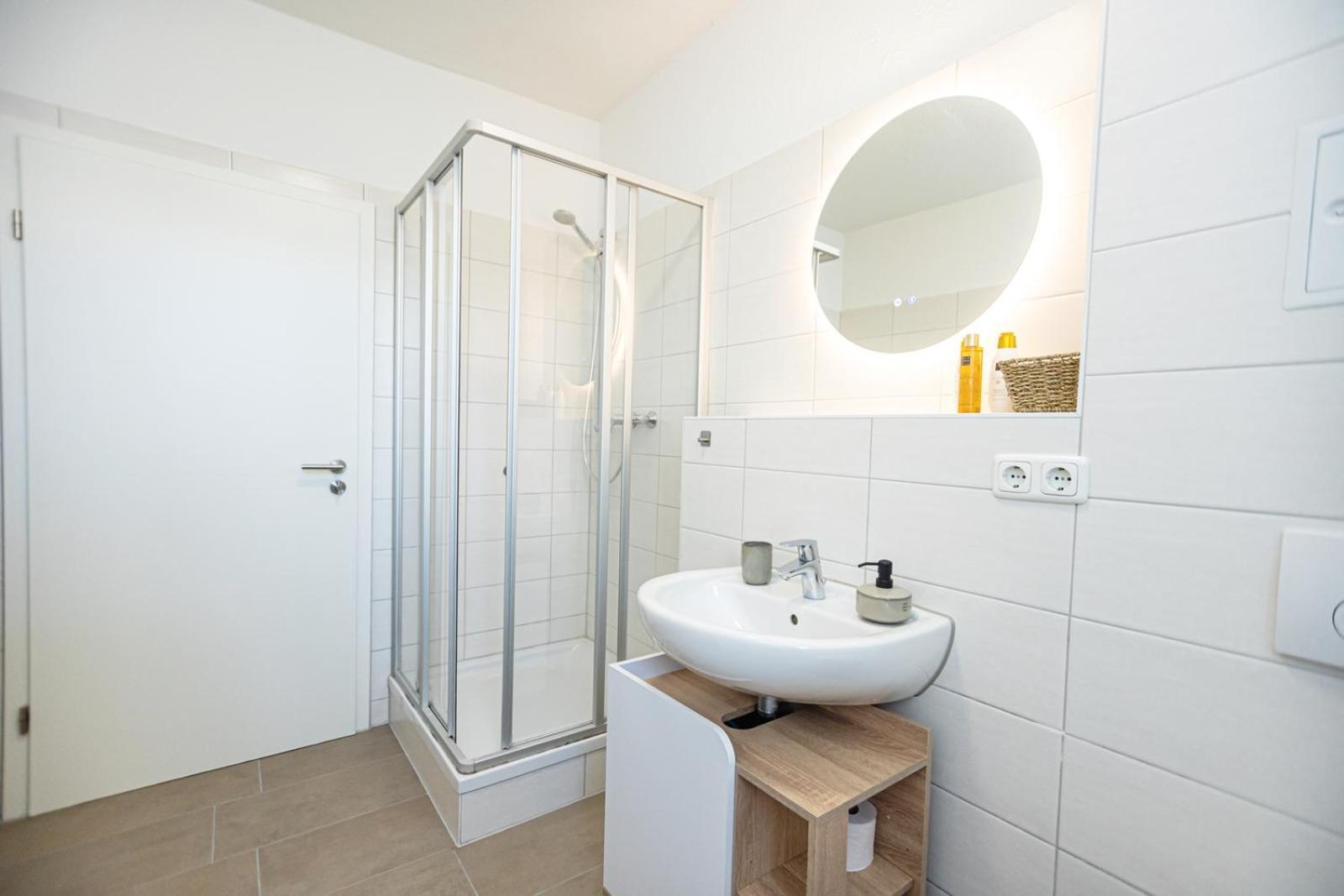 Blossfeld-Apartments Geraeumige Stadtoase Mitten Im Zentrum Mit 3 Schlafzimmern, Gratis Parkplatz, W-Lan, Netflix Jena Luaran gambar